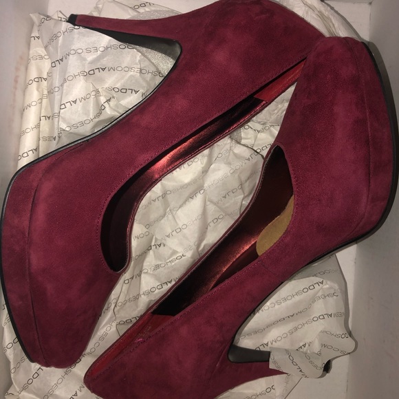 Also red stilettos size 7 - Picture 1 of 1